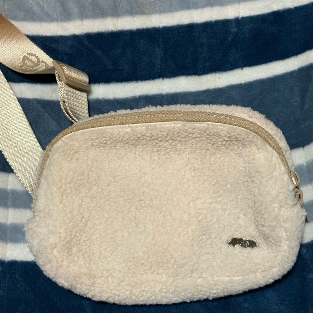 Lole cream faux fur crossbody bag